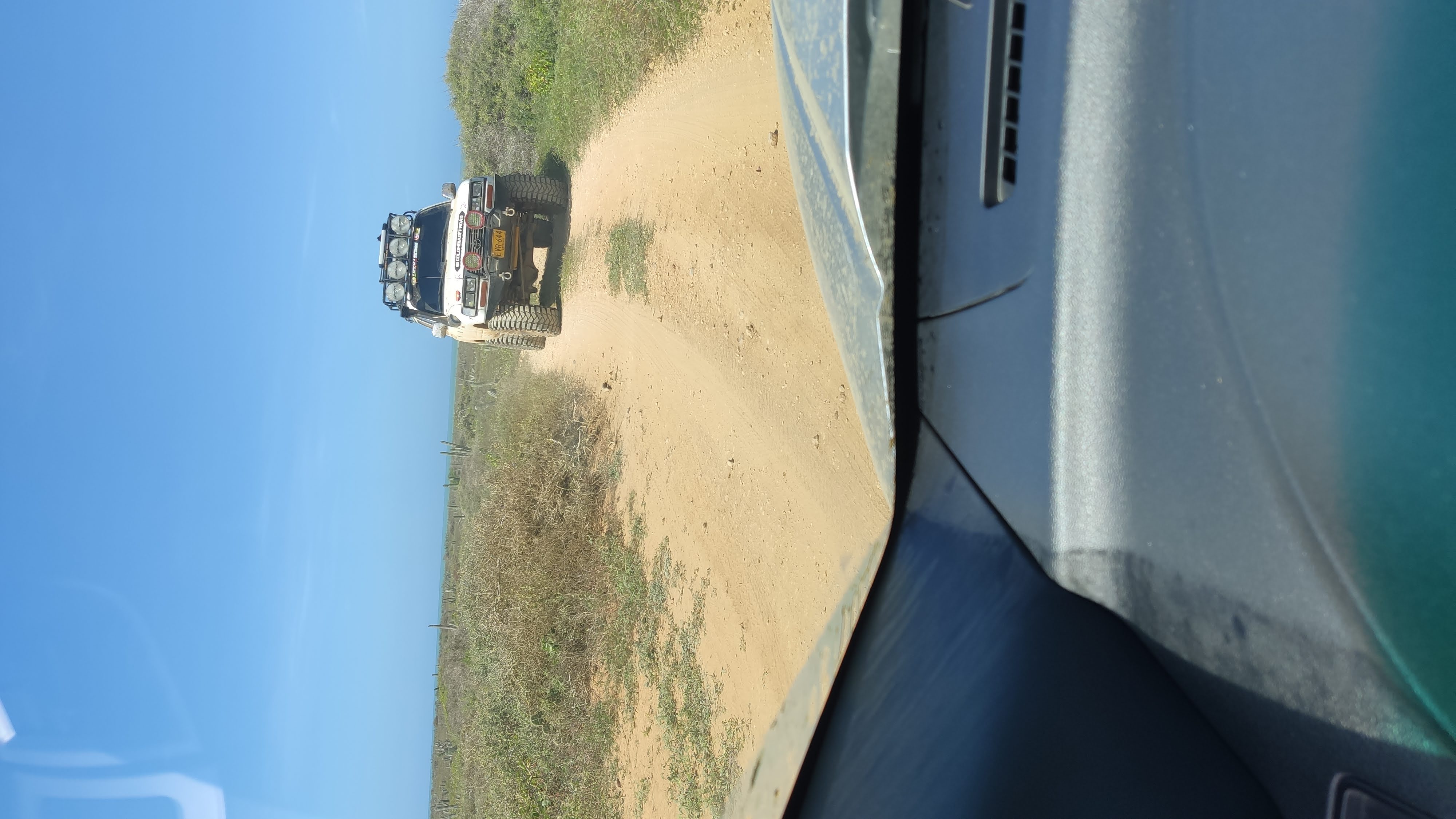 la caravanda de vehículos modificados